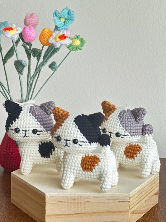 Playful Crochet Calico Cats Trio