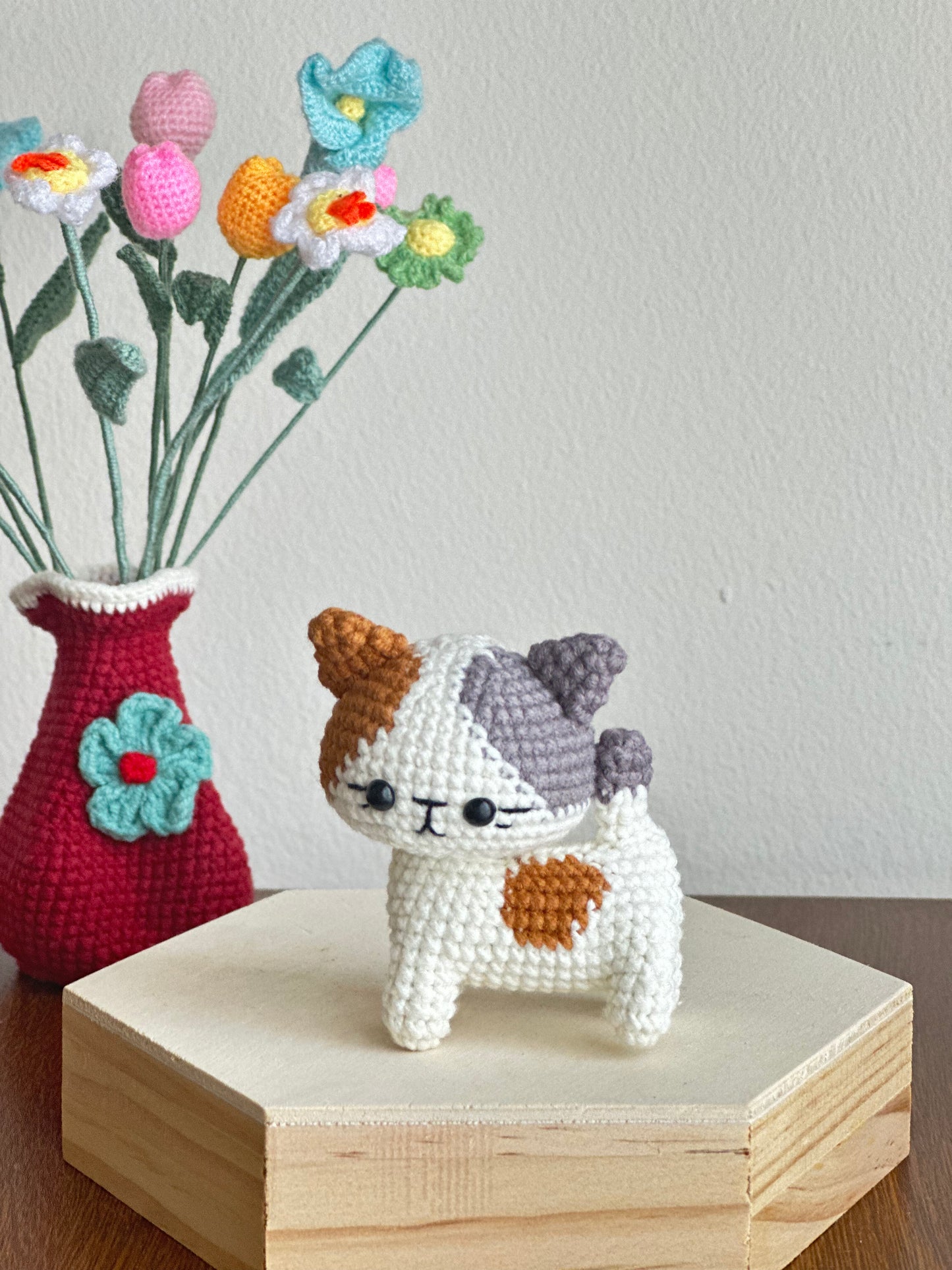 Playful Crochet Calico Cats Trio