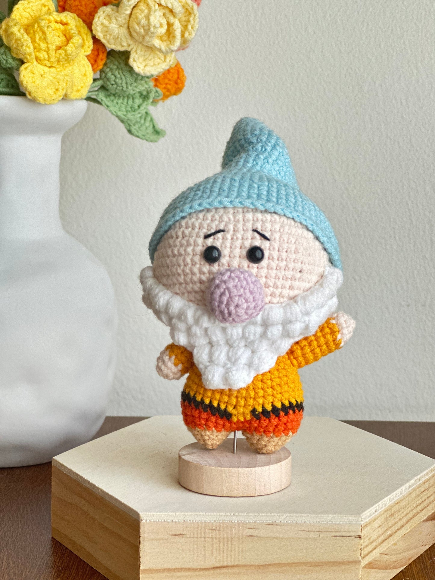 Handmade Crochet Snow White and Dwarfs Display Set